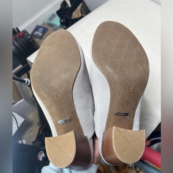 Vionic Suede Perk Kaia Heel - Ladies Peep Bootie Stacked Heels Sz 7 - Picture 11 of 11